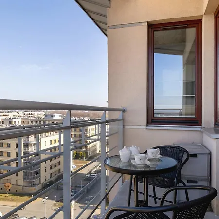 Apartmán Przestronny I Przytulny W Krakowie Z Parkingiem I Balkonem By Renters Krakov